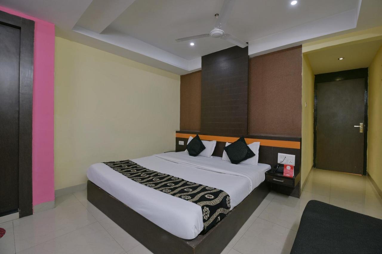 Collection O Diamond And Residences Indore Exterior foto